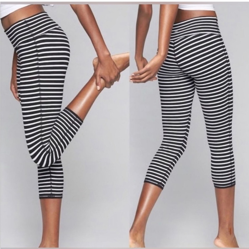 Athleta Chaturanga Black and White Striped Cropped Leggings Medium Tall